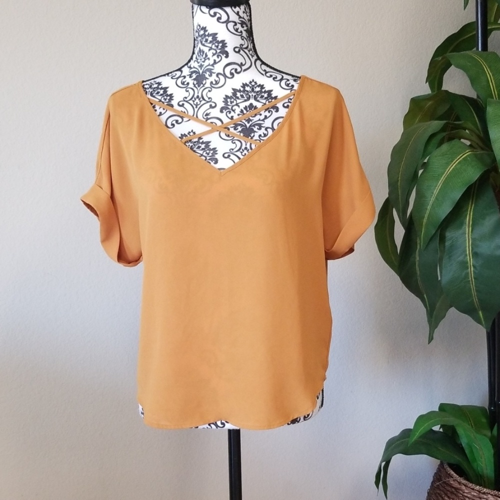 FOREVER 21 Blouse
